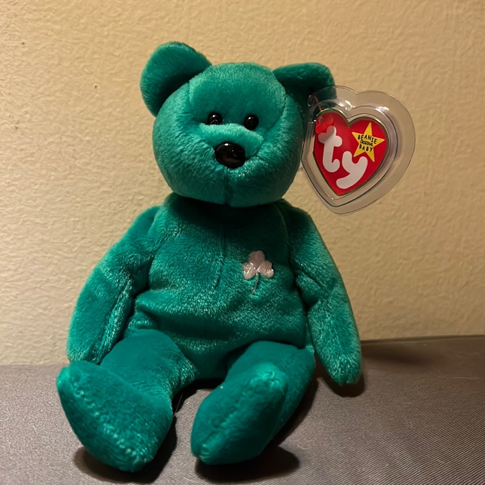 1997 Ty Beanie Baby “Erin” - mint condition
